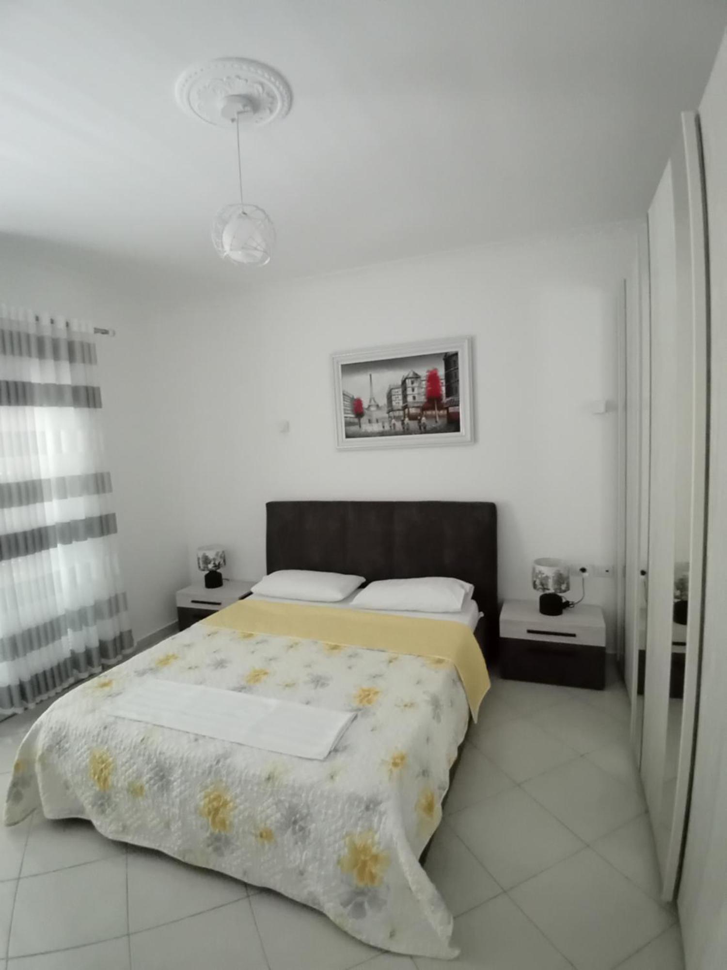 Luxury Appartament Lungomare Влёра Экстерьер фото