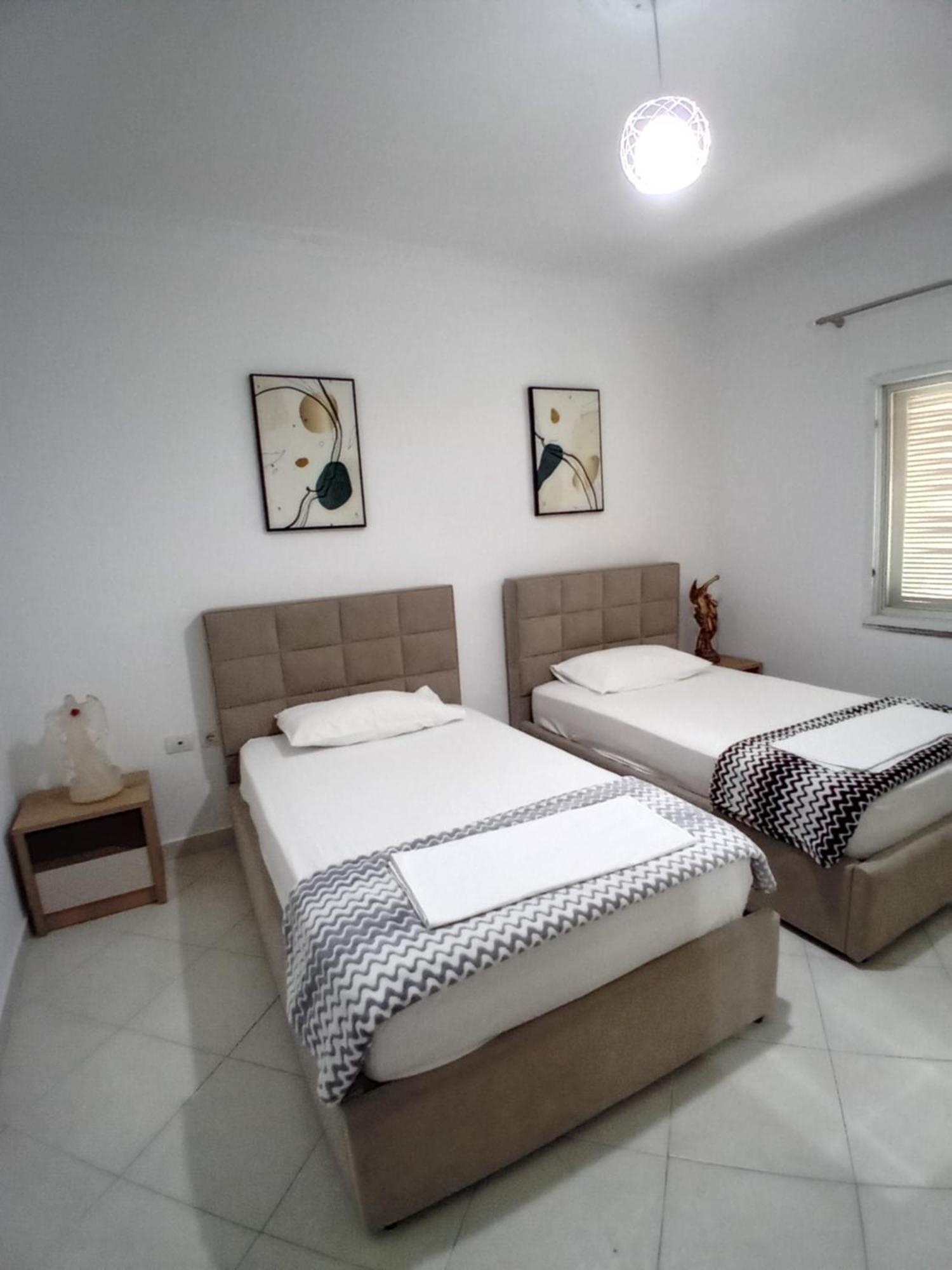 Luxury Appartament Lungomare Влёра Экстерьер фото